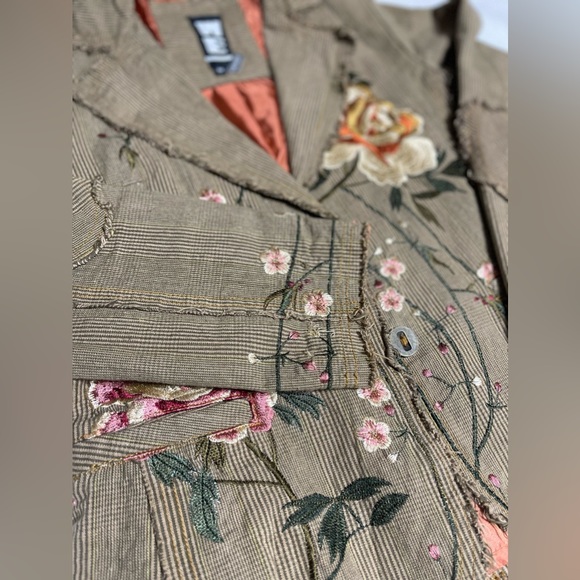 Very unique boutique jacket! Size M - Picture 2 of 5